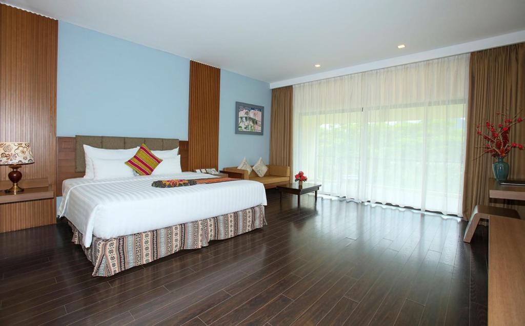 Serena Kim Boi Resort - Hoa Binh - King Deluxe Con Vista Naturale E Spa E Onsen