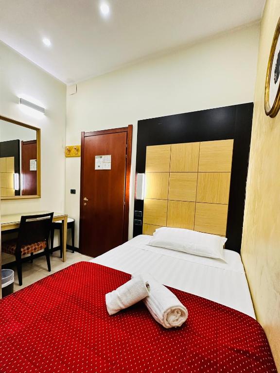 Hotel Fiorella Milano - Resim 29