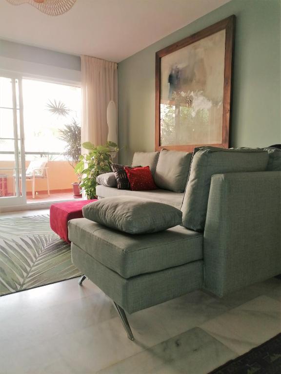 Posedenie v ubytovaní Beach & Golf Design Apartment Marbella