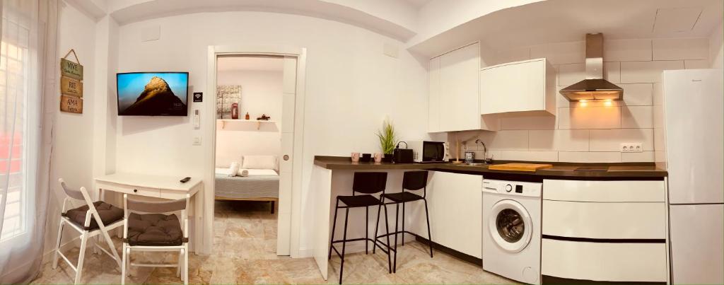 P&C APARTMENTS - Complejo Pintor Zurbarán - 4