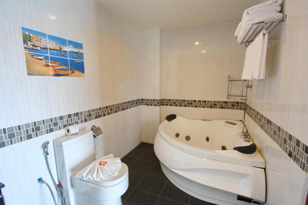 Valhalla Pattaya Hotel - Resim 26