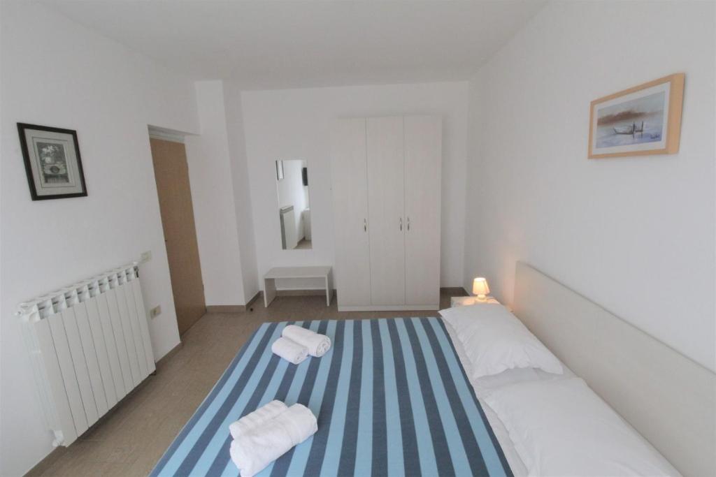 Posteľ alebo postele v izbe v ubytovaní Apartment with pool Albina 3