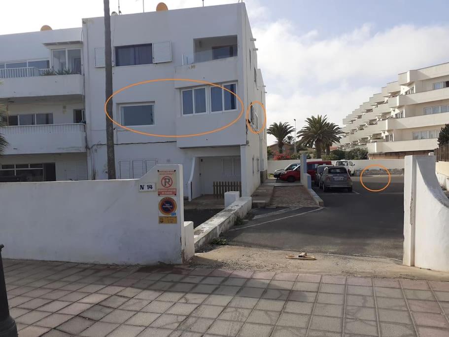 Fotografie z fotogalerie ubytování Apartamento Grandes Playas, parking privado v destinaci Corralejo