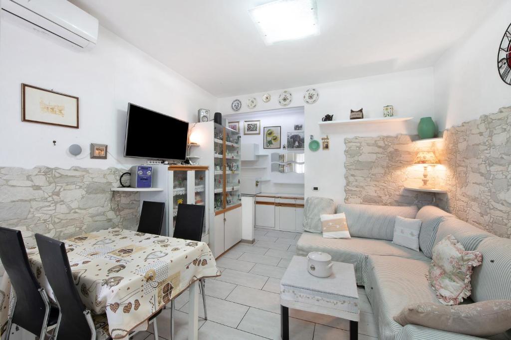 Abbadia Lariana 1 – Photos 1