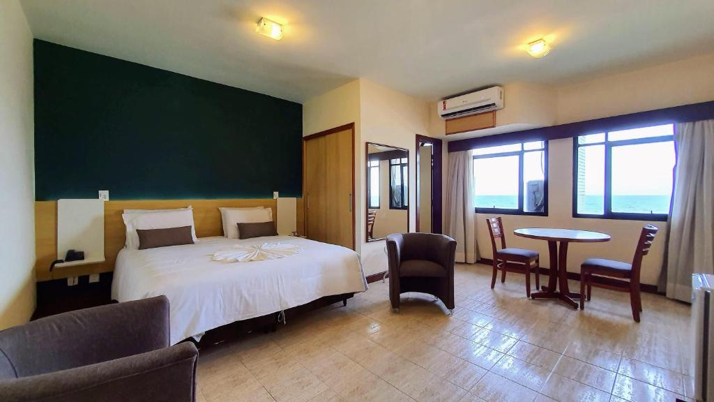 Postel nebo postele na pokoji v ubytování Hotel Verdemar