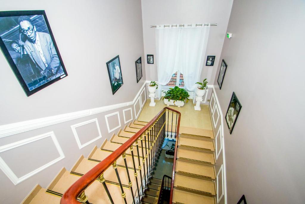 Hôtel Parisien - Resim 14