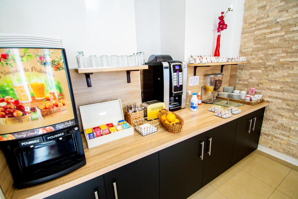 Hôtel Parisien - Resim 19