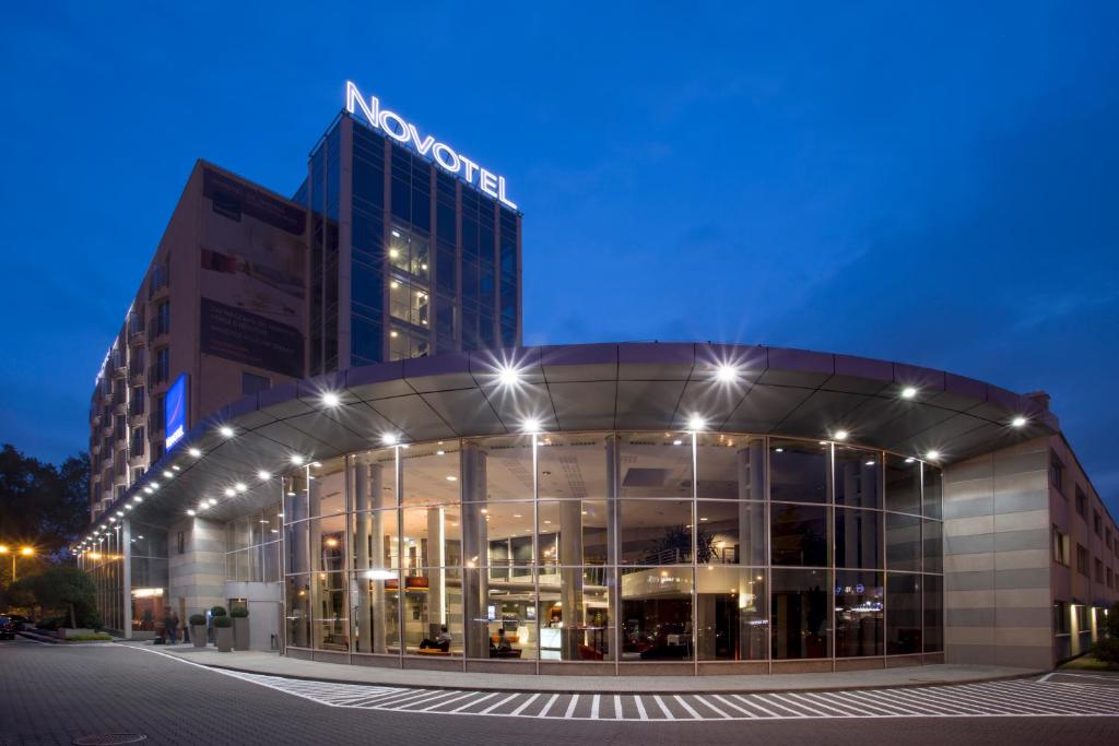 Novotel Warszawa Airport - Housity