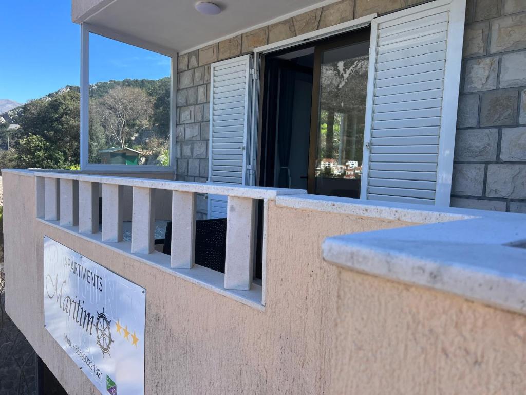 Apartments and Rooms Maritimo - 12