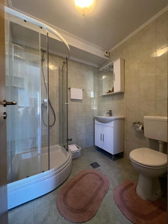 Apartments and Rooms Maritimo - 15