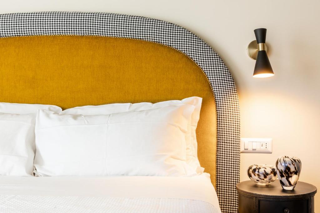 Daplace - Corso Sempione Suites - Double Room With Balcony