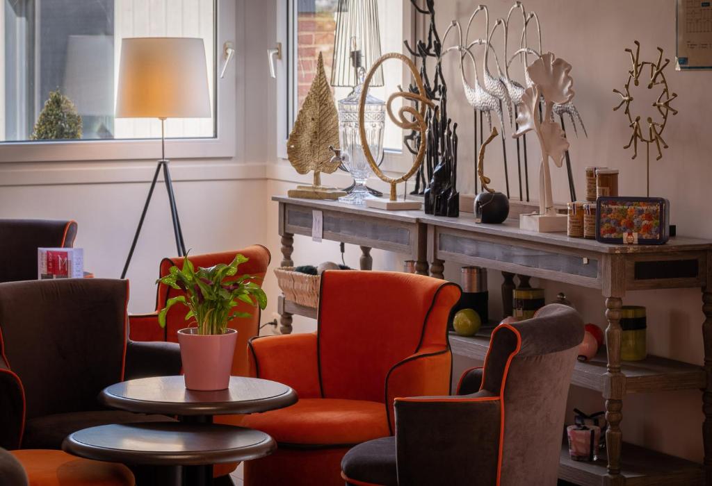 Posezení v ubytování LE M HOTEL & SPA HONFLEUR