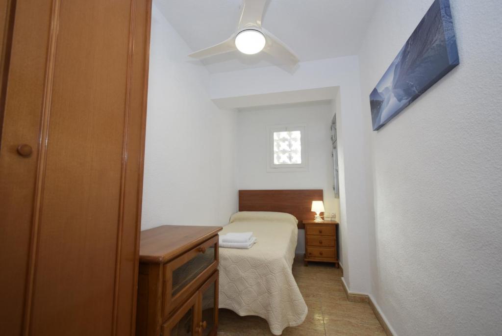 Postel nebo postele na pokoji v ubytování KAROLA II - Fincas Arena