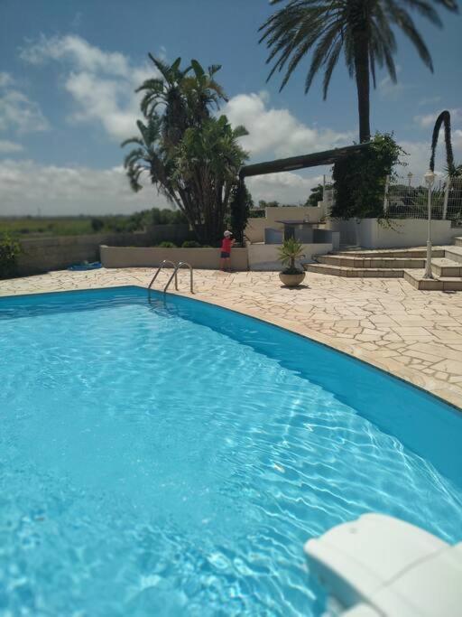 The swimming pool at or close to Casa Lorena