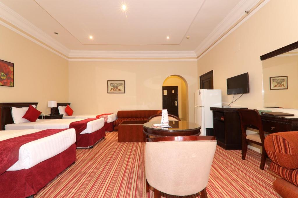 OYO 167 DAR AL RAIES HOTEL