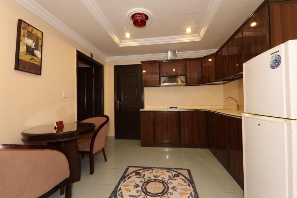 OYO 167 DAR AL RAIES HOTEL