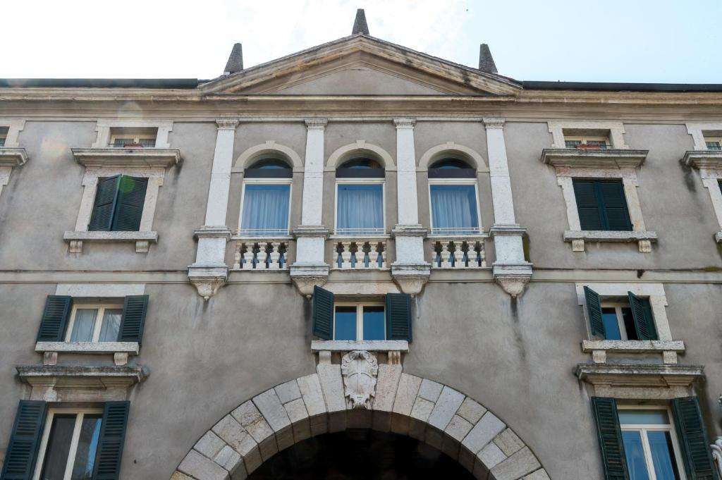 Fotografie z fotogalerie ubytování Domus Nova Palace - Italian Homing v destinaci Verona