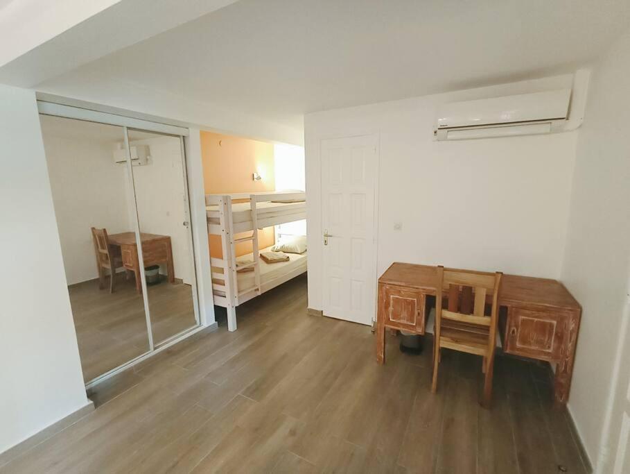 Postel nebo postele na pokoji v ubytování Joli studio le Caribbean Tropical