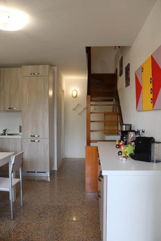 A kitchen or kitchenette at Beach House Riviera