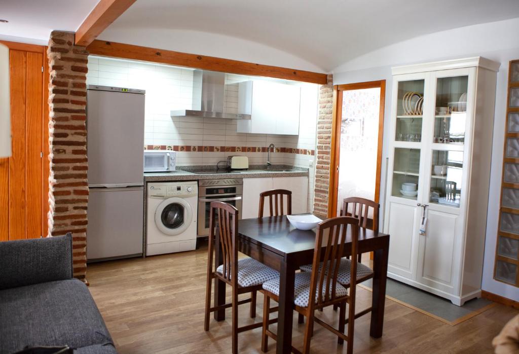 Kuchyň nebo kuchyňský kout v ubytování Mi Casita Olmedo