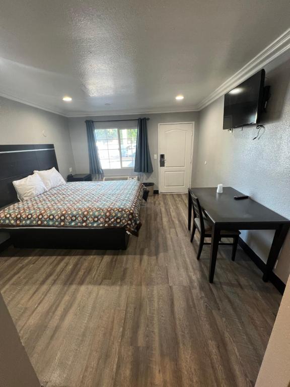 Budget Motel
