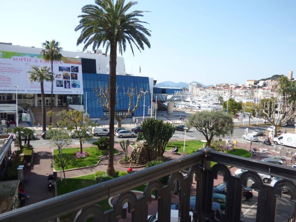 Hotel Arthur Properties Croisette, a view of a city from a balcony at Arthur Properties Croisette in Cannes