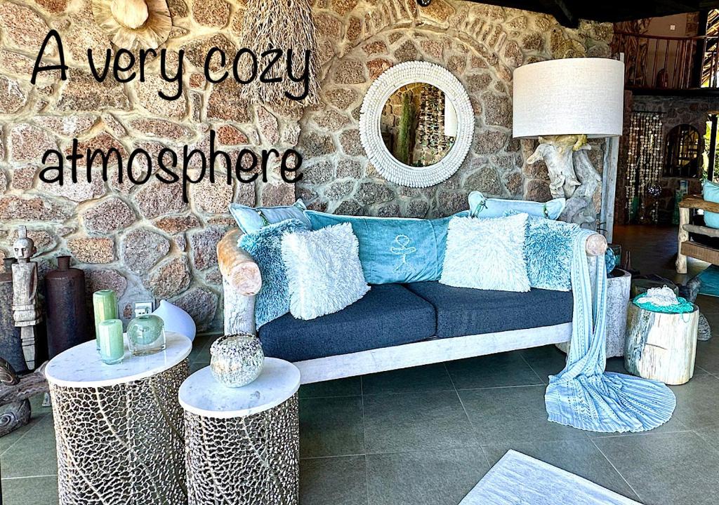 Posezení v ubytování Château de feuilles & SPA - Praslin island