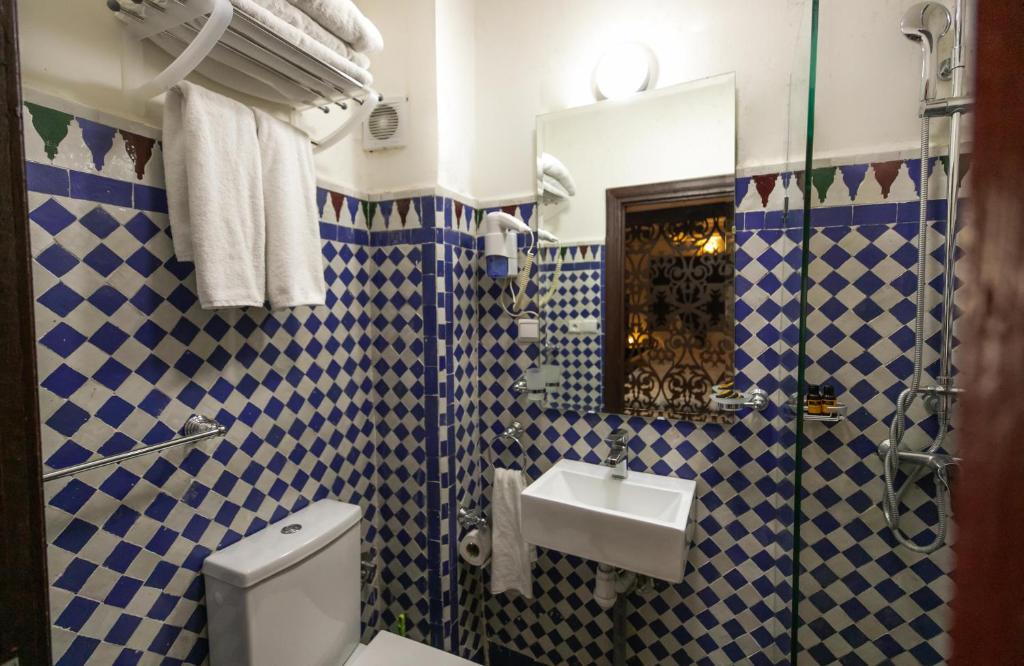 Un baño de Riad Anis Fes