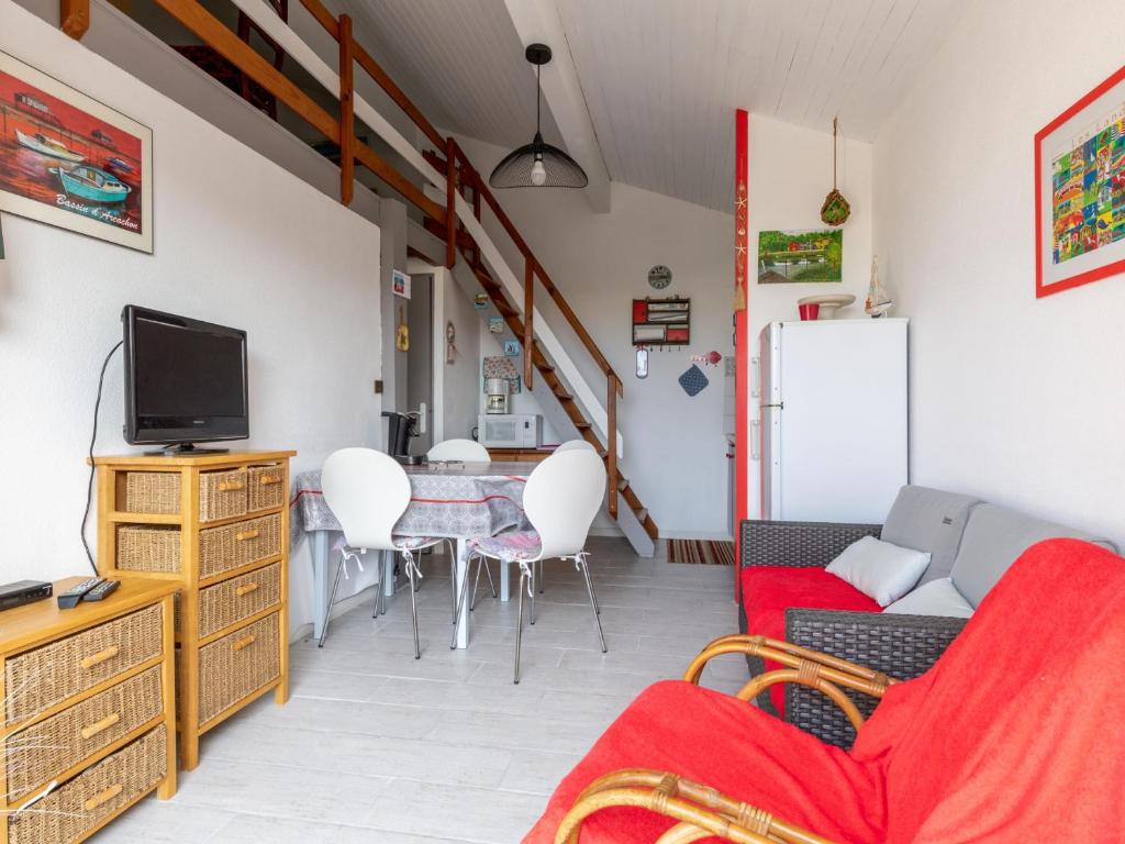 Photo de la galerie de l'établissement Maison T2 avec Mezzanine à Biscarrosse Plage, Terrasse et Barbecue - FR-1-521-82, à Biscarrosse-Plage