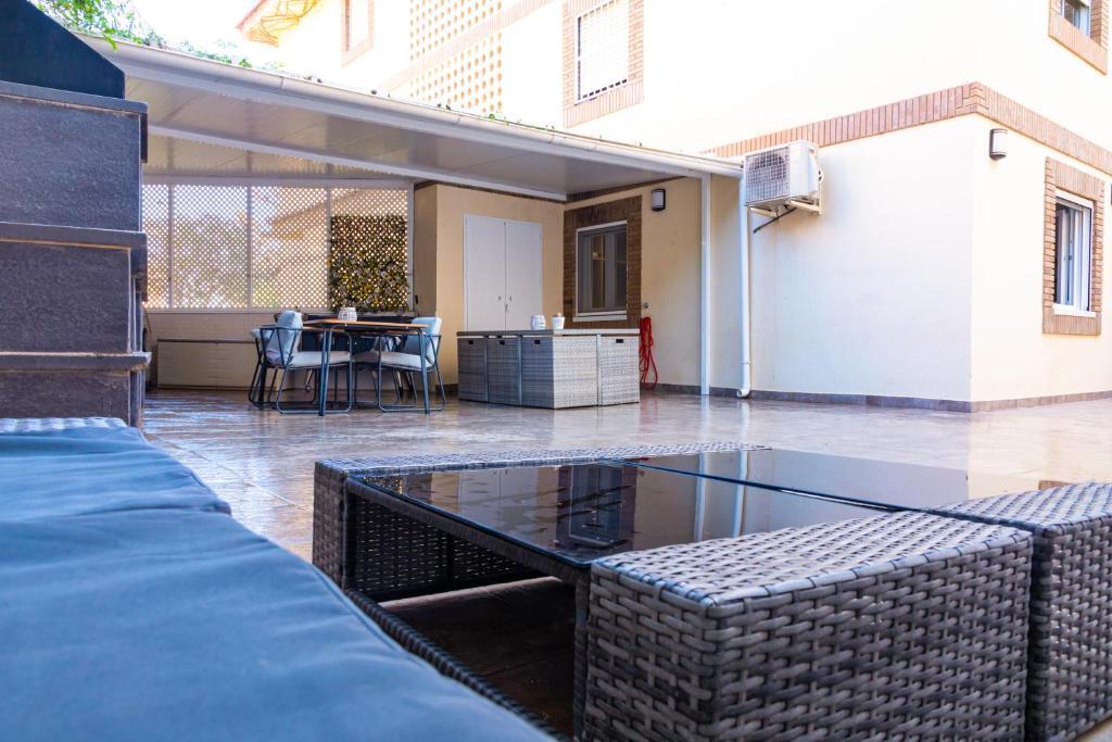 Fotografia z galérie ubytovania PEDREGALEJO BEACH APARTMENT v destinácii Málaga