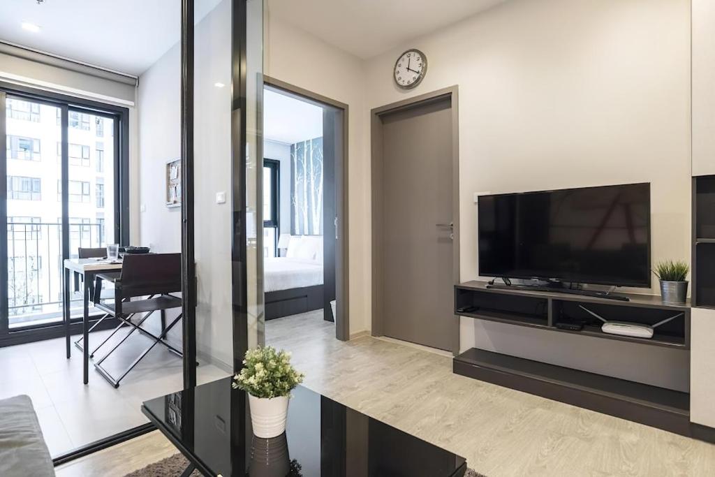 لابی و فضای عمومی Central Pattaya Fully Equipped Condo Next to Beach - تصویر ۵