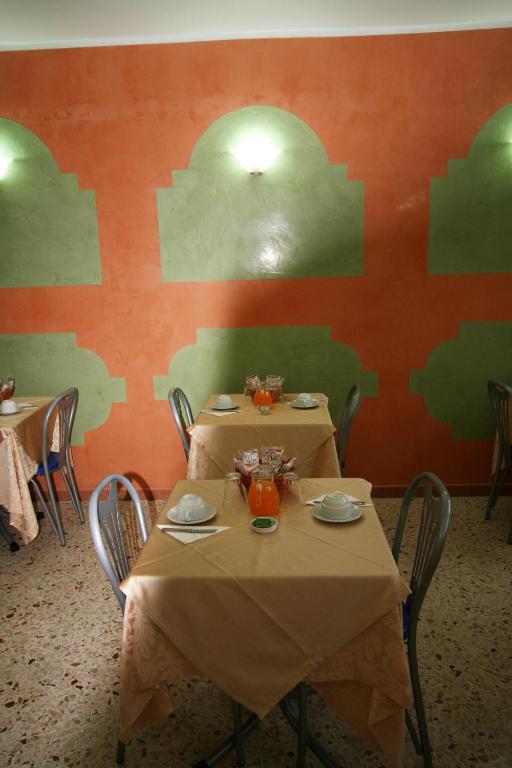 Restaurace v ubytování Hotel Cortese