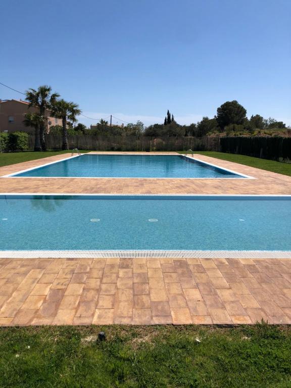 Bazén v ubytovaní RD V Luxury Apartment Mediterranean alebo v jeho blízkosti