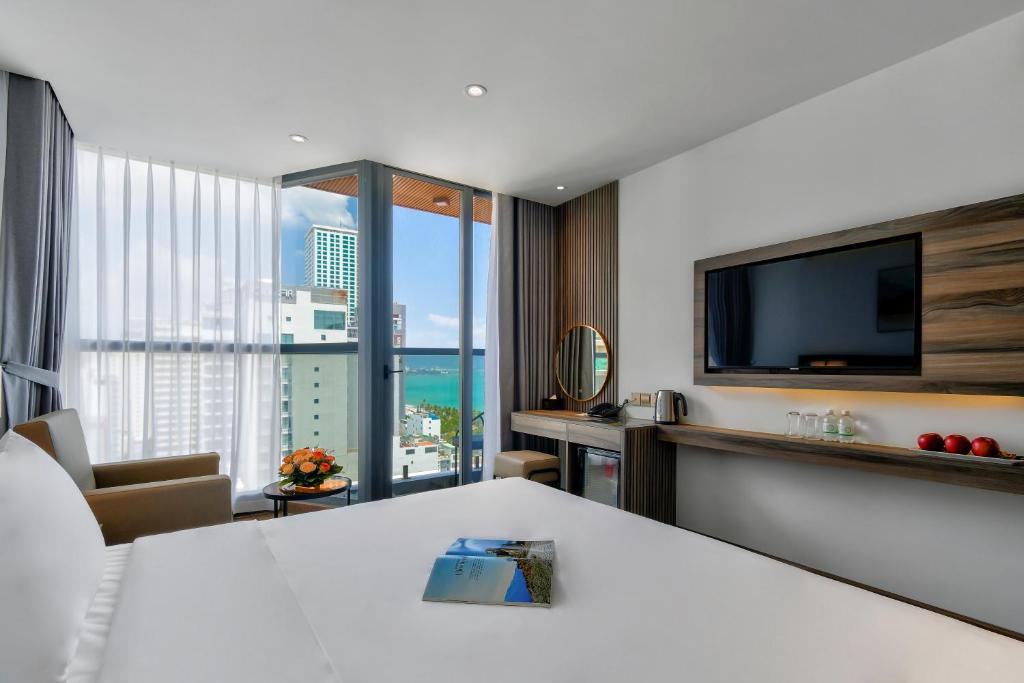 Deluxe Nhìn Ra Góc Biển
