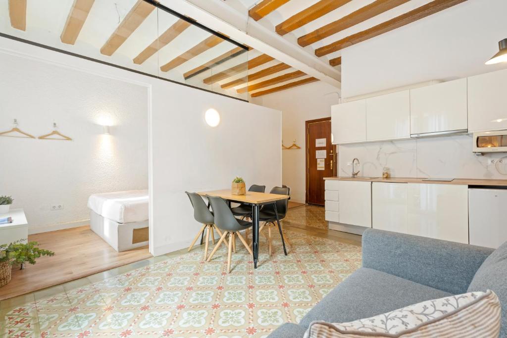 Flateli Borrell - Apartment