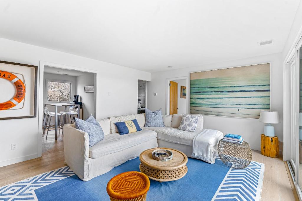 Don't Ditch Your Plains, Montauk (updated prices 2024)