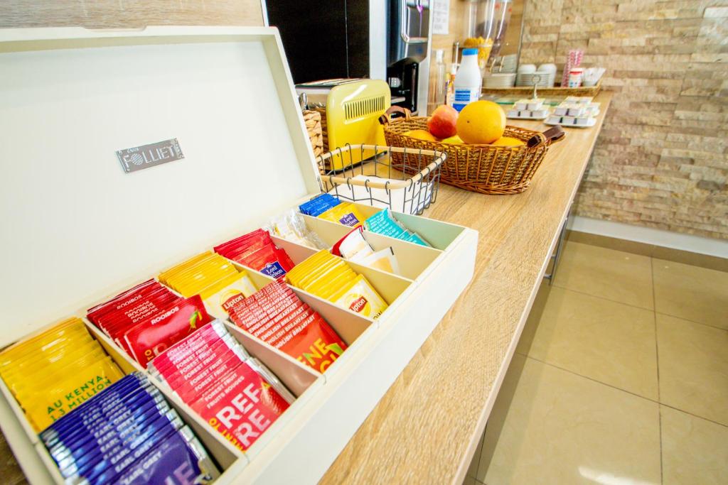 Hôtel Parisien - Resim 8