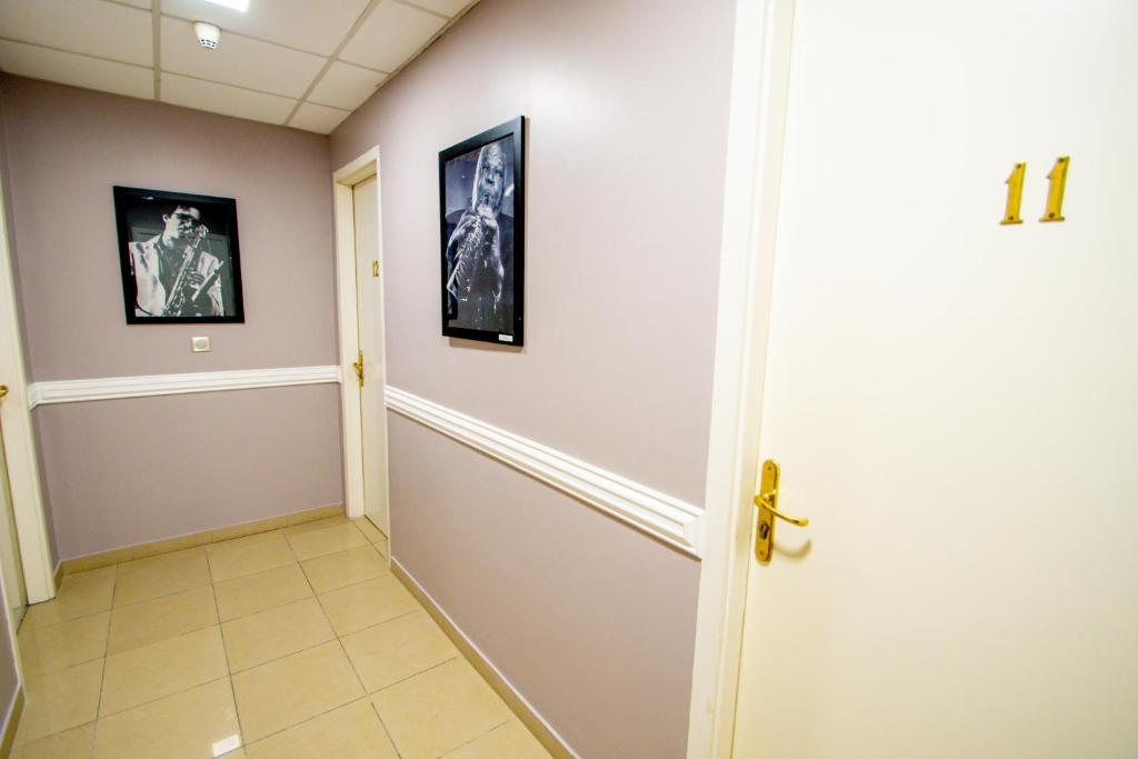 Hôtel Parisien - Resim 40