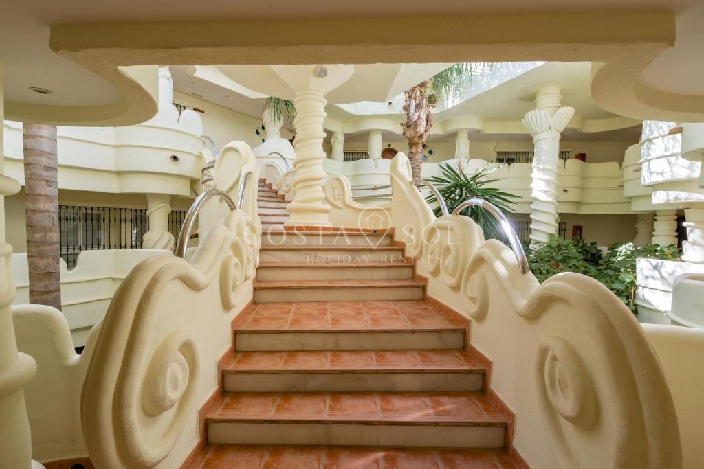 Fotografia z galérie ubytovania PUERTO MARINA-BENALMADENA LUXURY APARTMENT DENTRO DE LA ISLA v destinácii Benalmádena