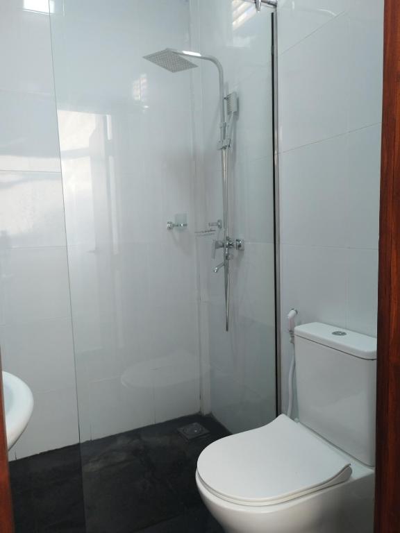 Jaffna Inn - Deluxe Çift Kişilik Oda (2 Yetişkin + 1 Çocuk)