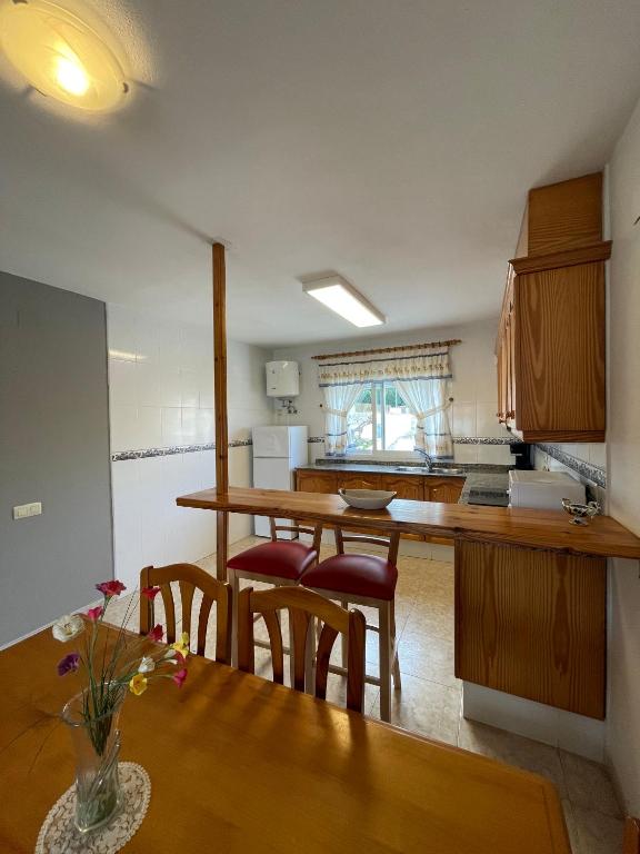 Kuchyň nebo kuchyňský kout v ubytování Alpen1 Finca Simo