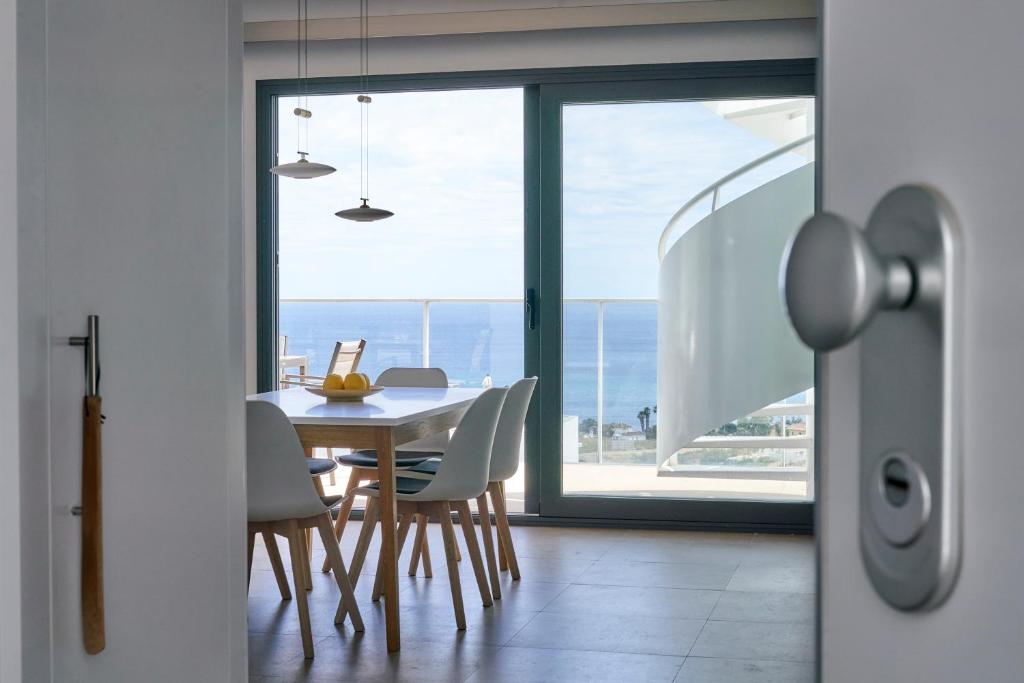 Výhľad na more alebo výhľad na more priamo z apartmánu