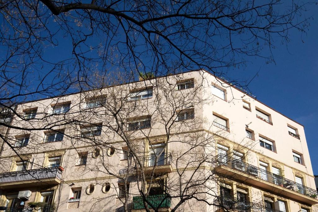Budova, v ktorej sa apartmán nachádza