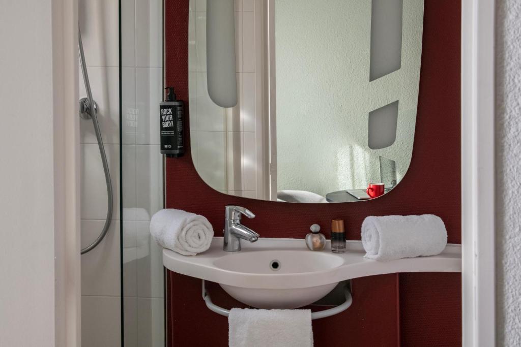 ibis Cannes Centre - Resim 41