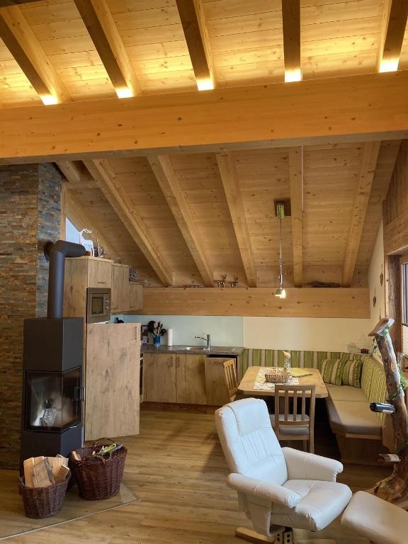 Istumisnurk majutusasutuses Ferienchalet Elisabeth