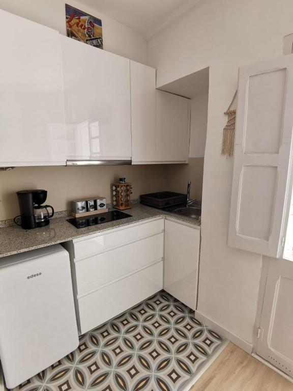 Vida y Mar Apartamentos - 1