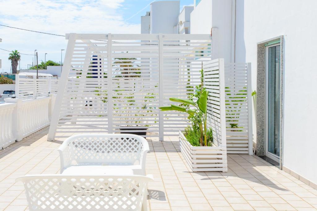 Balkón nebo terasa v ubytování Apulia Hotel Ugento Cala Blu