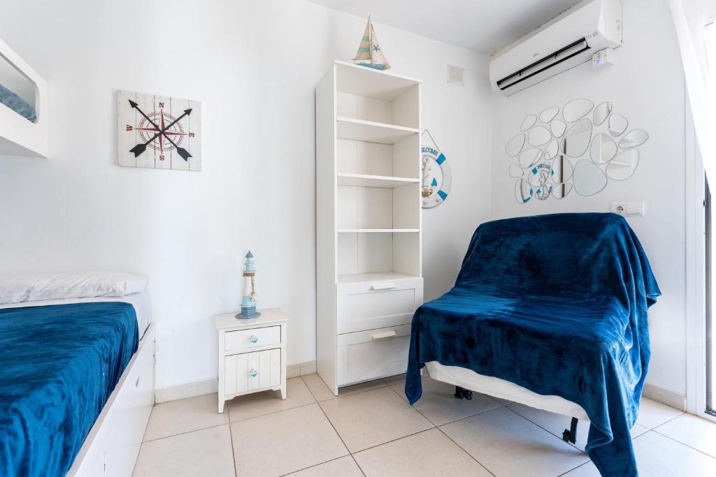 Posedenie v ubytovaní Sea Front Beach House Macarena D