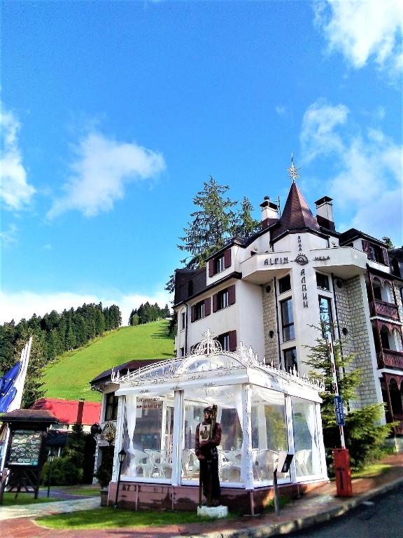 Budova, kde se hotel nachází