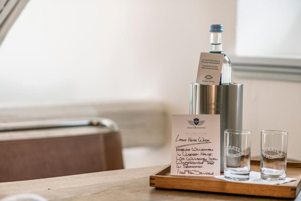 Nápoje v ubytování Hästens Boutique Biohotel - chez Douverne